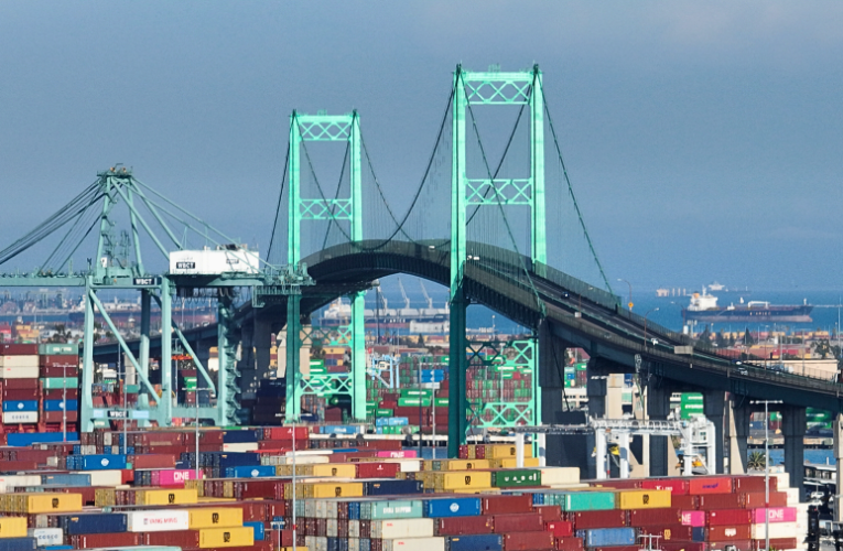 Air pollution at Port of Los Angeles at its lowest level since 2005