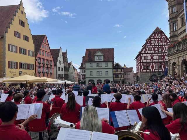 Redlands East Valley High School Music Program Takes Over Europe Through the Ambassadors of Music European Tour of 2024