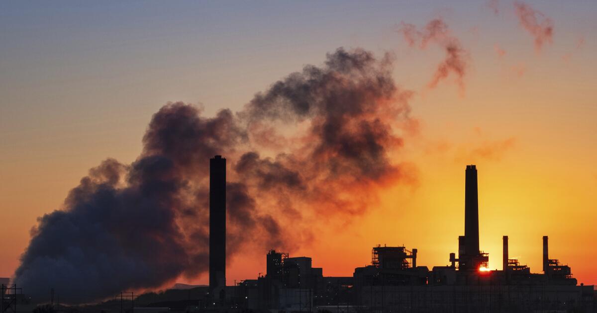 supreme-court-says-epa-can-force-coal-fired-power-plants-to-cut-carbon-pollution-90%-by-2032