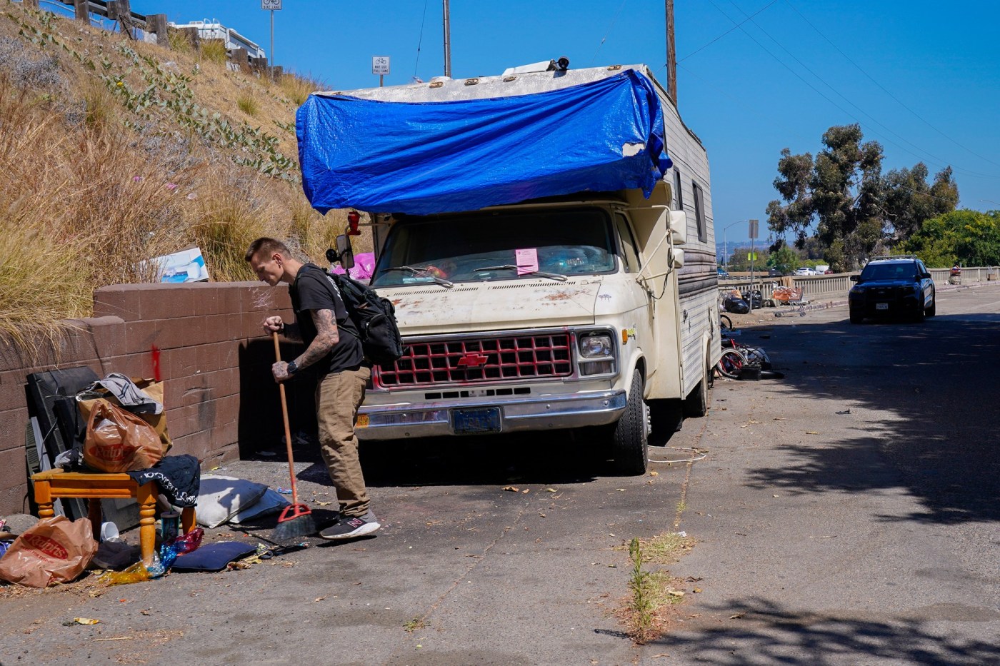 san-diego-rules-on-homeless-people-living-in-vehicles-will-not-be-enforced-under-settlement