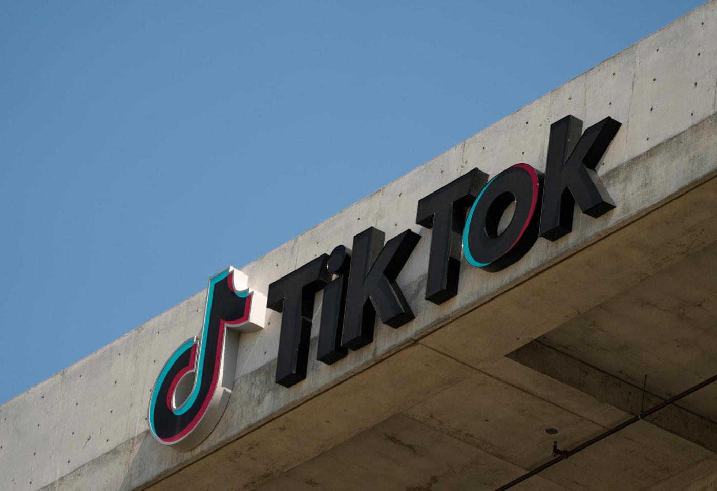 tiktok-let-through-disinformation-in-political-ads-despite-its-own-ban,-global-witness-finds