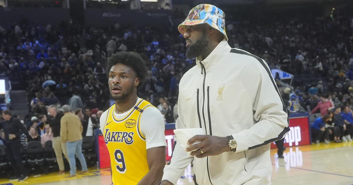 bronny-james-shines-and-quincy-olivari-makes-a-pitch-to-stay-with-the-lakers