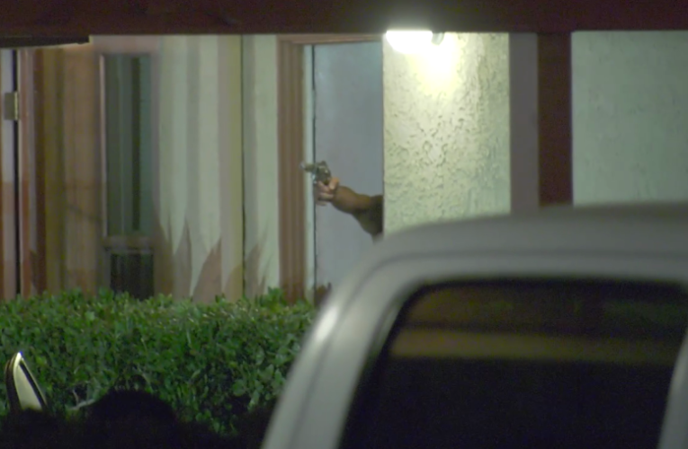 Police shoot man at Oxnard apartment complex after he points gun at officers