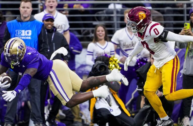 USC goes cold at the goal line, falling to Washington in another road loss