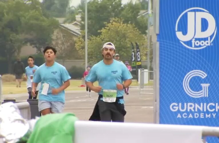 Thousands run in the annual Two Cities Marathon