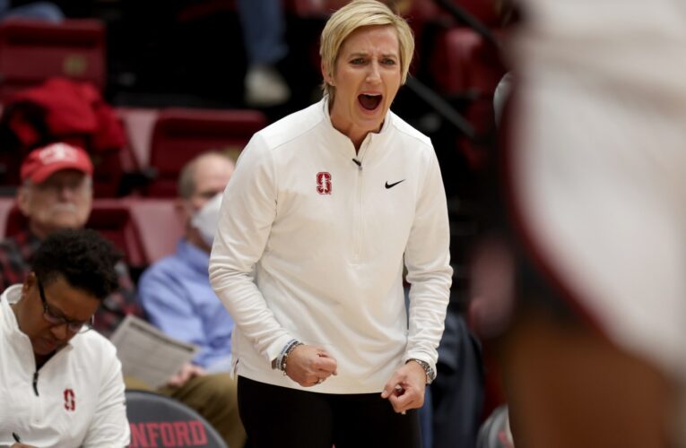 Stanford crushes Le Moyne in Kate Paye’s memorable debut as Stanford head coach