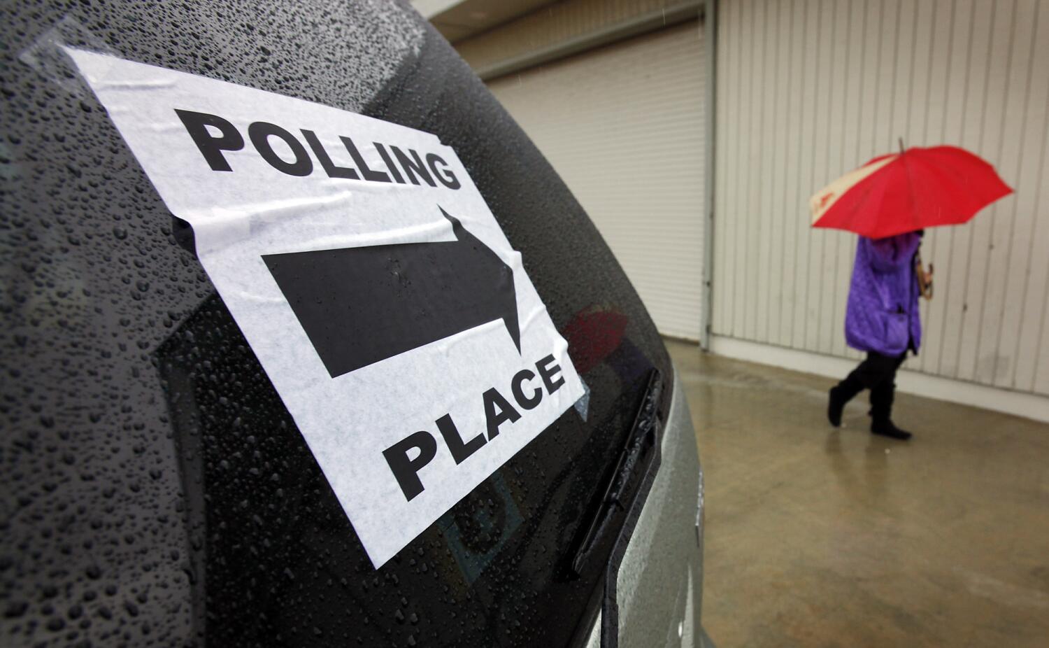 fbi,-swing-state-officials-allege-russians-behind-bomb-threats-at-us.-polling-stations