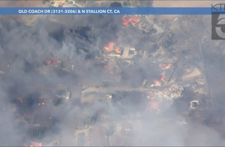 Photos: Mountain Fire threatens homes, property in Ventura County