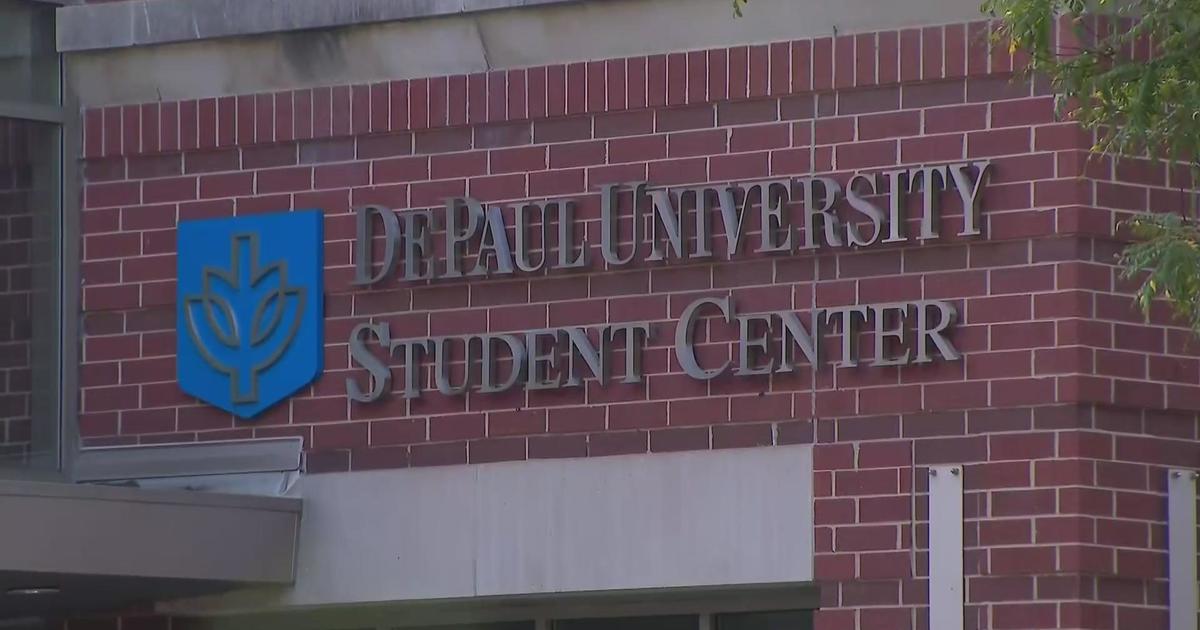 2-jewish-depaul-students-punched-while-showing-support-for-israel