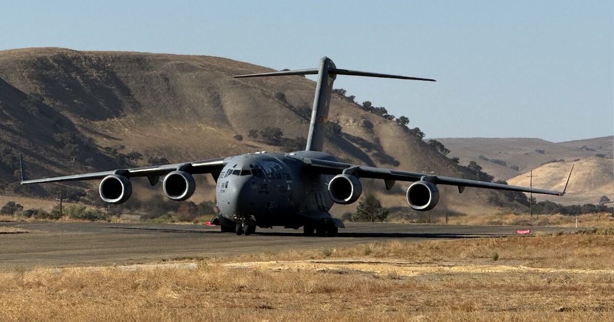 c-17-aircraft-lands-for-the-first-time-at-camp-roberts