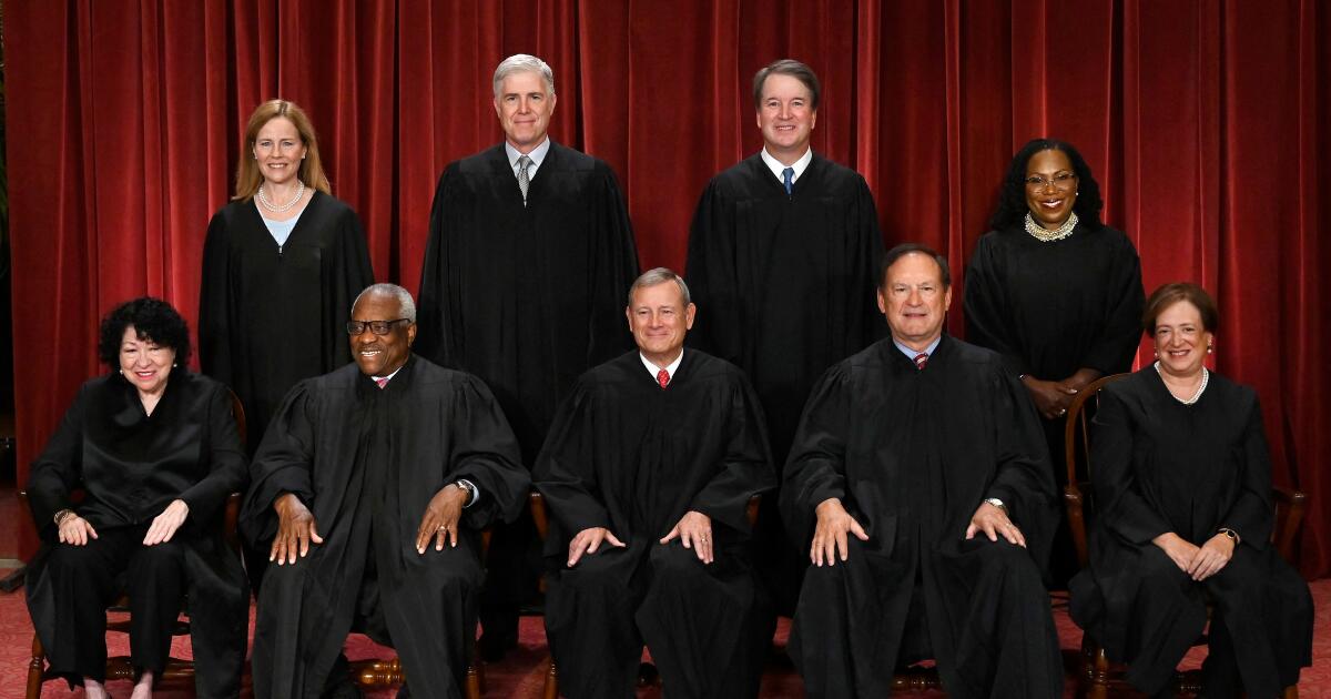 trump’s-win-may-extend-conservative-control-of-the-supreme-court-for-decades