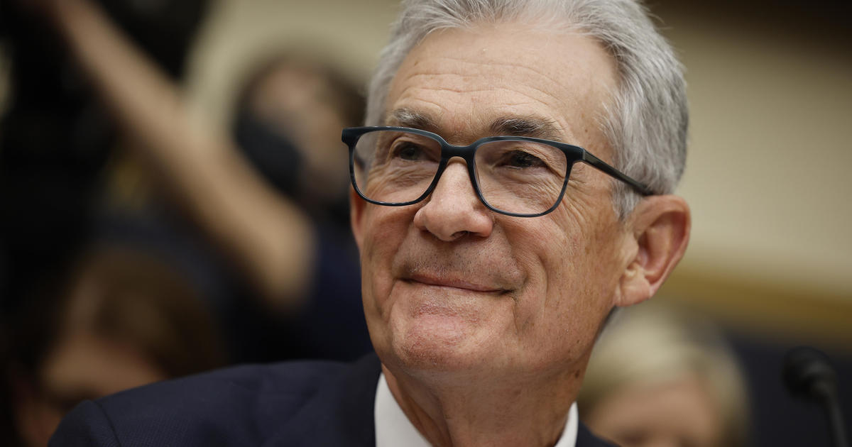 the-federal-reserve-lowers-interest-rates-by-0.25-percentage-points