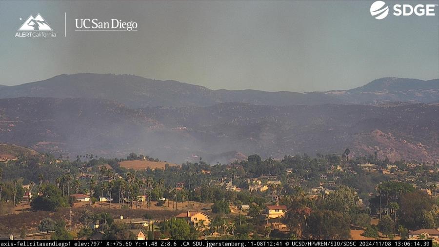 fire-crews-making-‘good-progress’-on-brush-fire-in-escondido