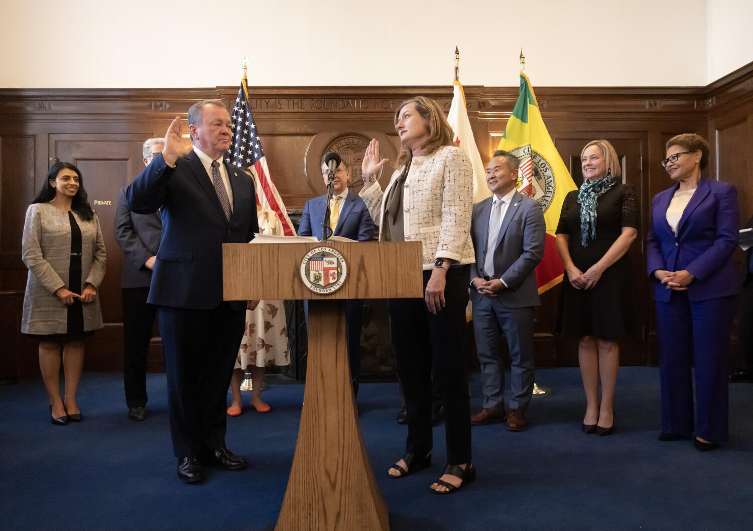 jim-mcdonnell-sworn-in-as-lapd-chief-amid-concerns-over-immigration-enforcement