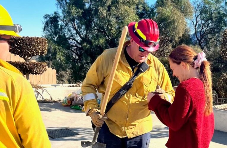 Mountain Fire takes Camarillo couple’s home, firefighters find wedding ring