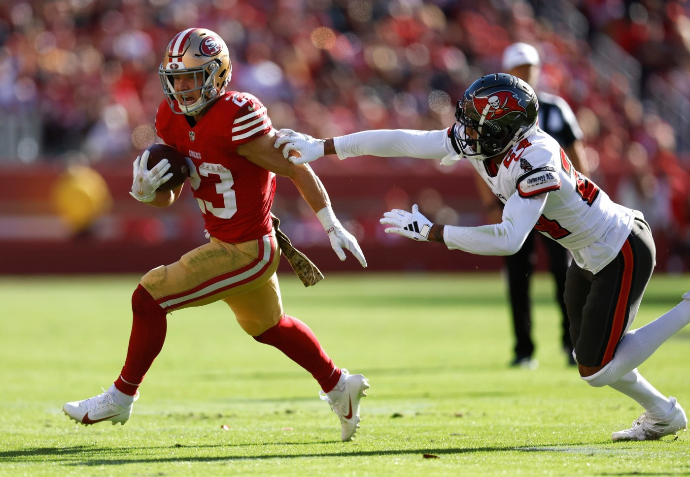 49ers-bucs-pregame:-mccaffrey-officially-active,-as-are-bosa,-samuel