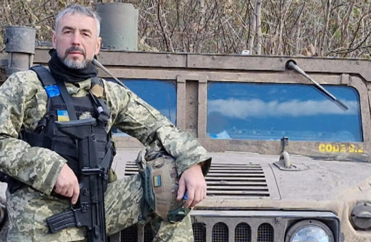 Photojournalist becomes soldier in Ukraine