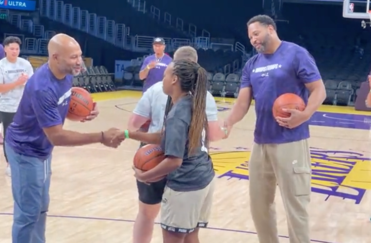 Lakers legends join Hoops for Troops at Crypto.com Arena