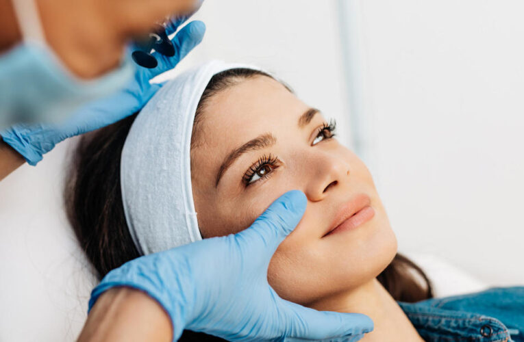 Dermal fillers are popular but can be risky. Dermatologist shares what to know.