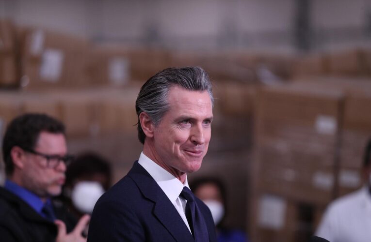 Newsom heads to D.C. to lobby for California’s wish list before Trump takes over