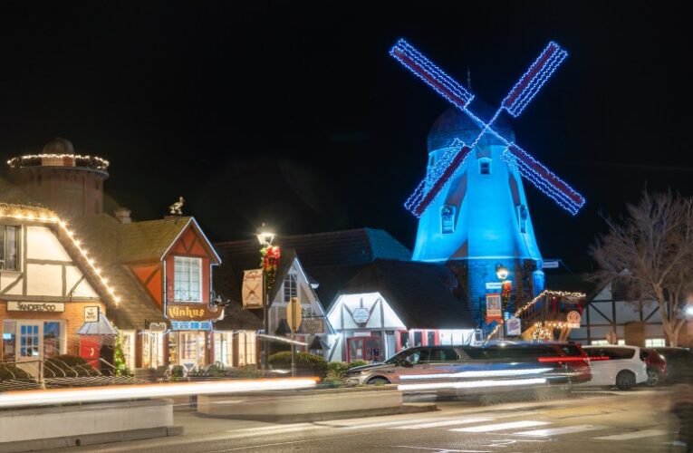 California’s ‘best’ Christmas town gearing up for annual holiday festival