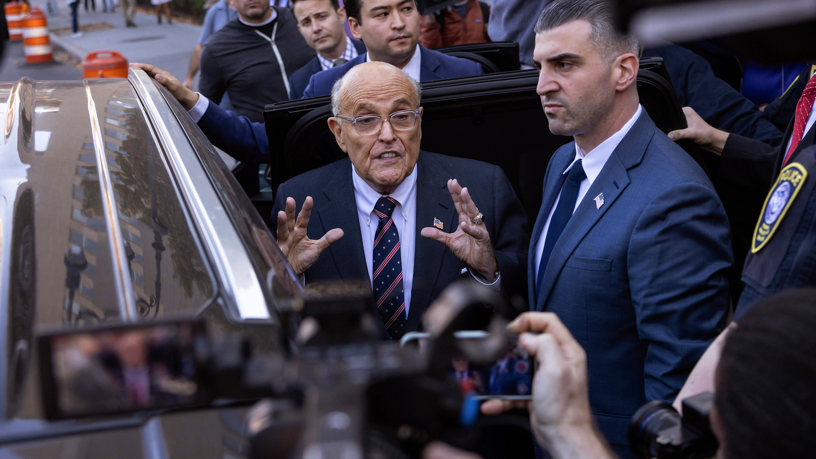 rudy-giuliani-has-turned-over-his-luxury-watches-in-defamation-case,-rep-says