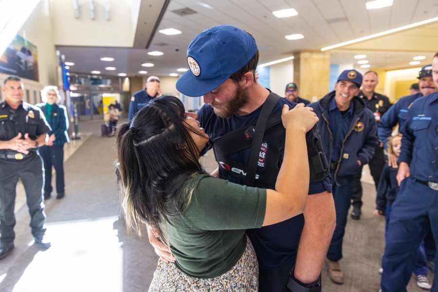 ‘i-thought-i-was-gonna-die-in-that-ambulance’:-firefighter-injured-in-oc.-crash-returns-home