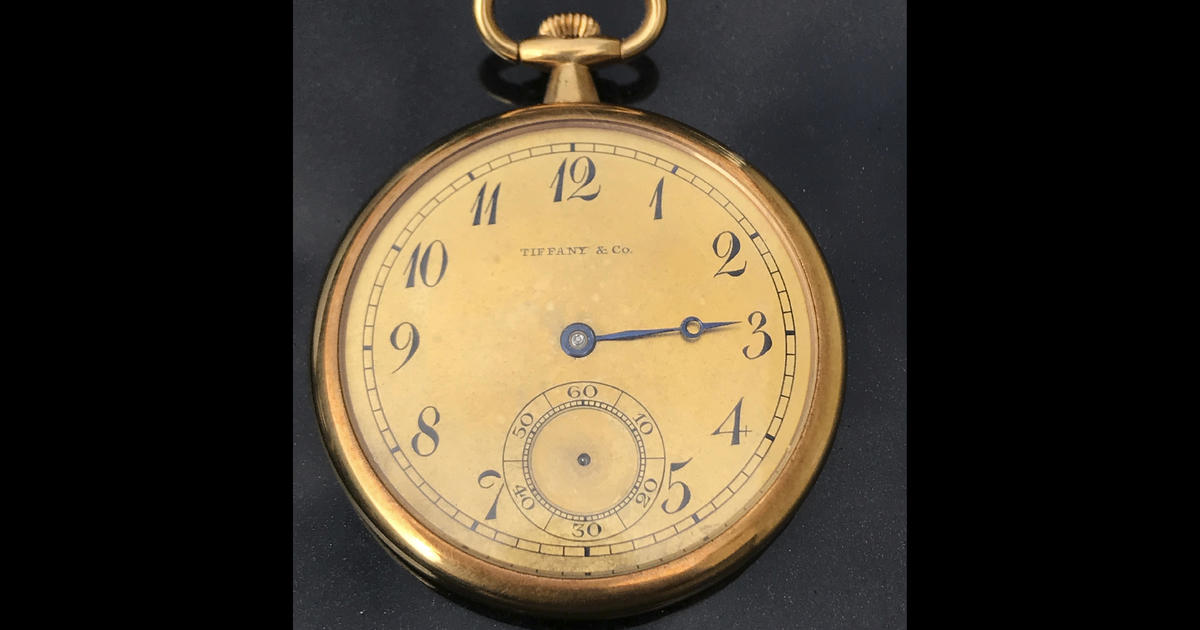 gold-watch-gifted-to-titanic-hero-sold-for-record-price