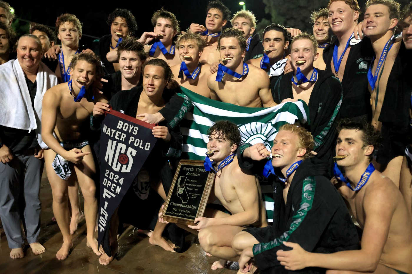 ncs-water-polo-championships-2024:-carondelet,-de-la-salle-win-open-division-crowns