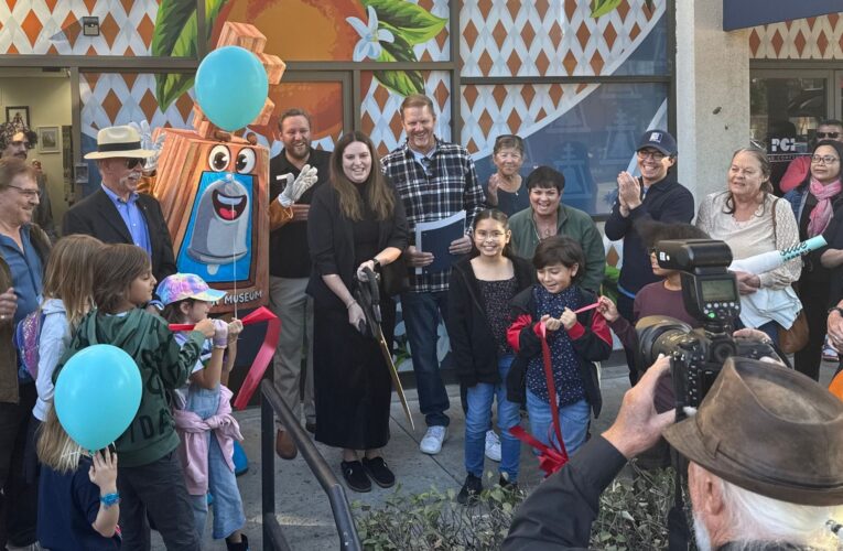 The Mission Inn Foundation Cuts the Ribbon on their New Home