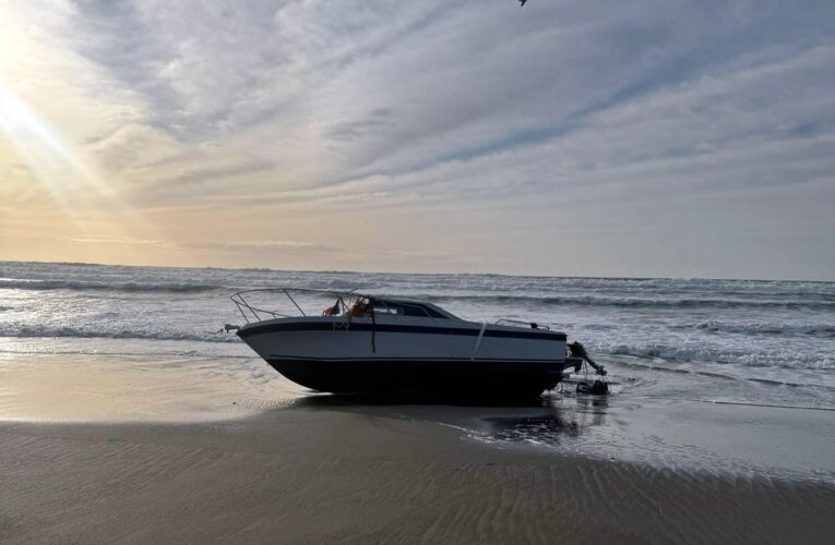 One killed, four injured after boat capsizes off Sonoma County coast