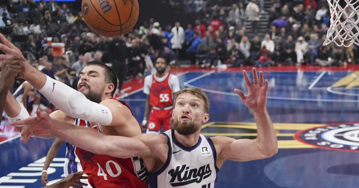 clippers-beat-kings-for-fourth-win-in-a-row-and-first-nba-cup-victory