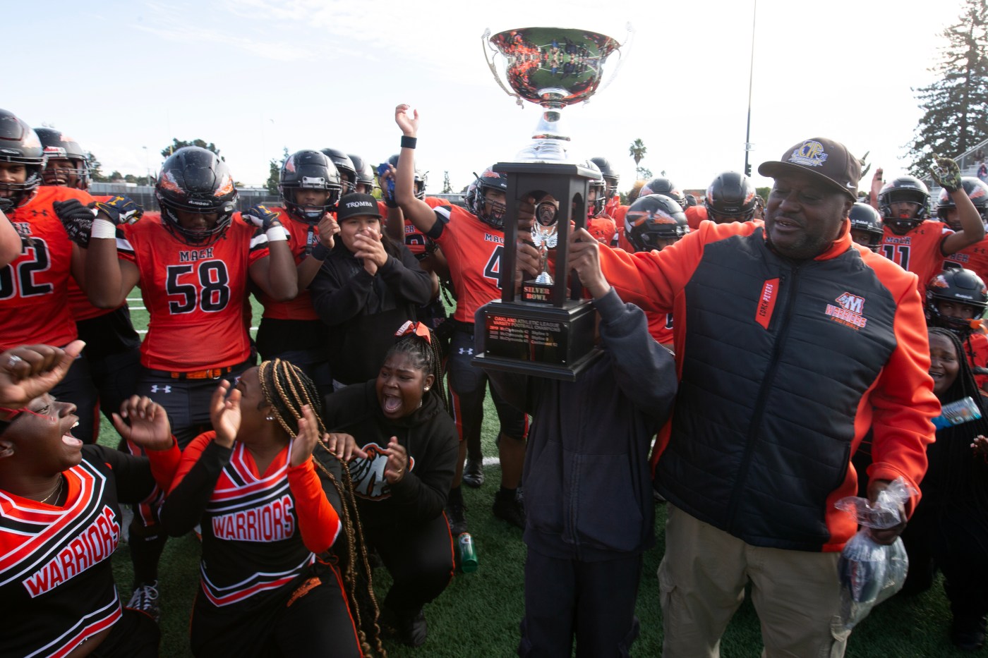 silver-bowl-champs!-mcclymonds-too-much-for-oakland-in-section-title-showdown