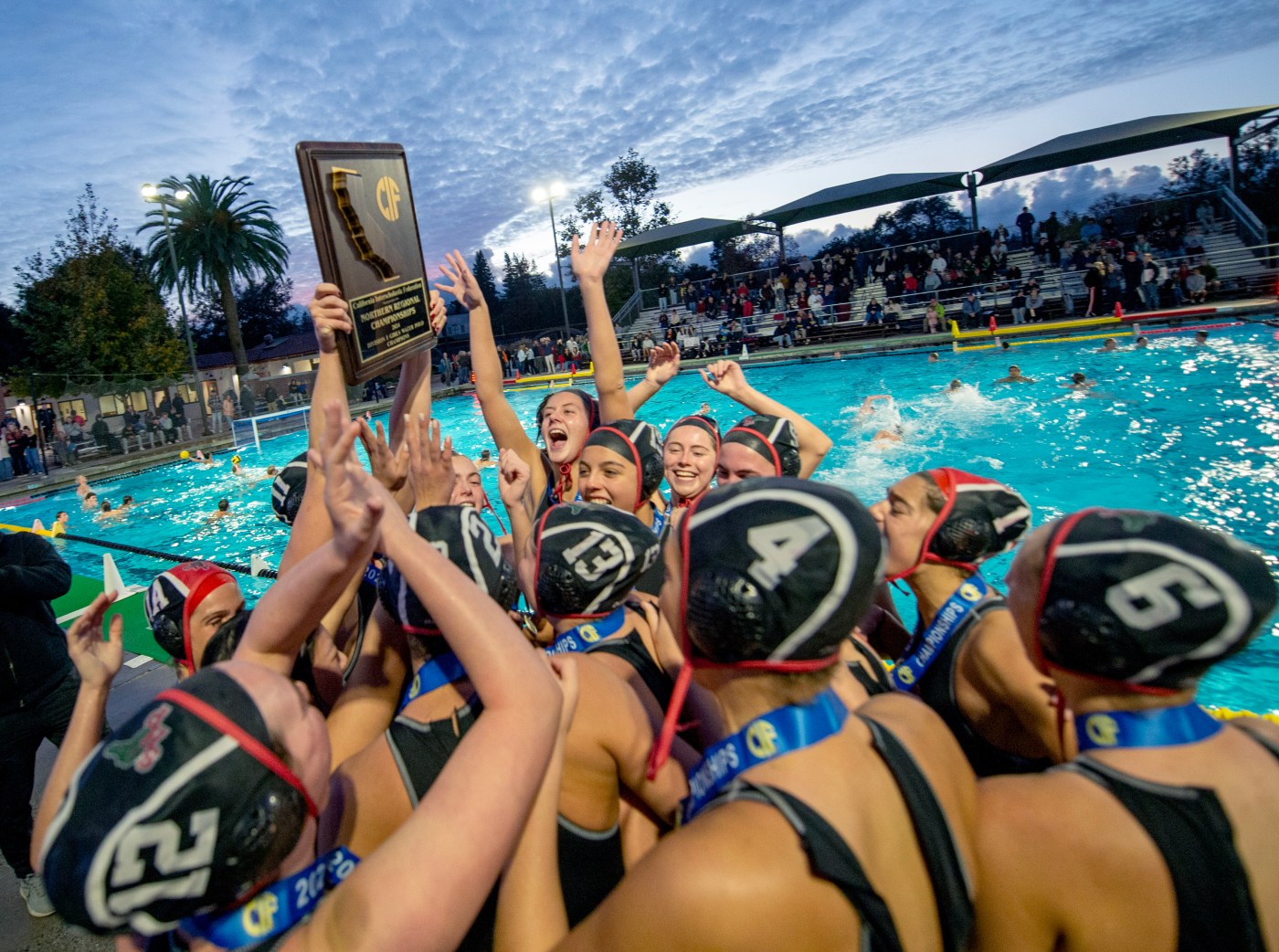 norcal-water-polo-championships-2024:-sacred-heart-prep-girls,-boys-capture-division-i-titles