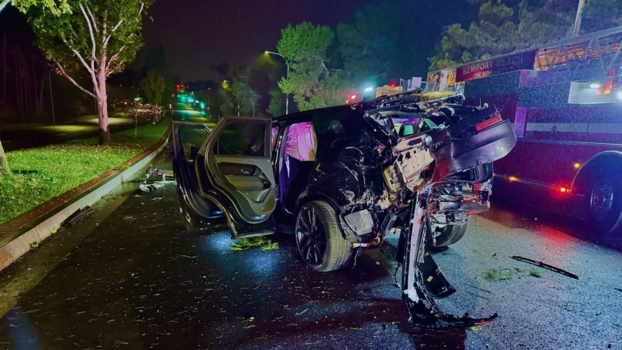 2-people-‘miraculously’-self-extricate-from-brutal-early-morning-crash-in-orange-county 