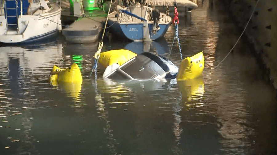 vehicle,-2-occupants-plunge-into-crowded-southern-california-harbor