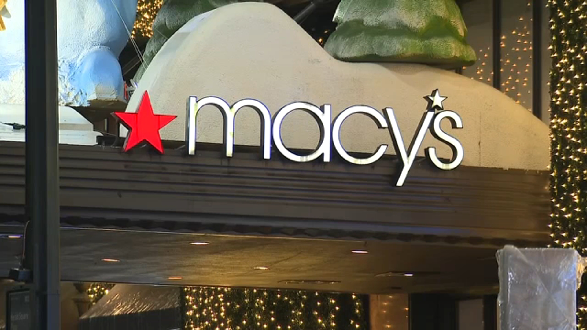 macy’s-found-a-single-employee-hid-up-to-$154-million-worth-of-expenses