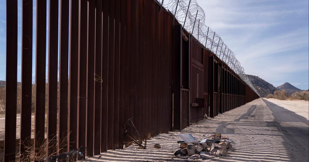 illegal-border-crossings-on-track-for-biden-era-low-in-november