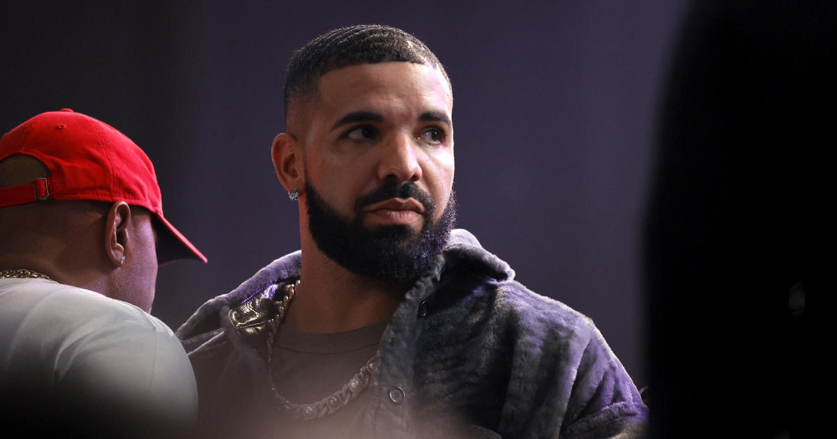 drake-accuses-spotify,-umg-of-inflating-kendrick-lamar’s-“not-like-us”