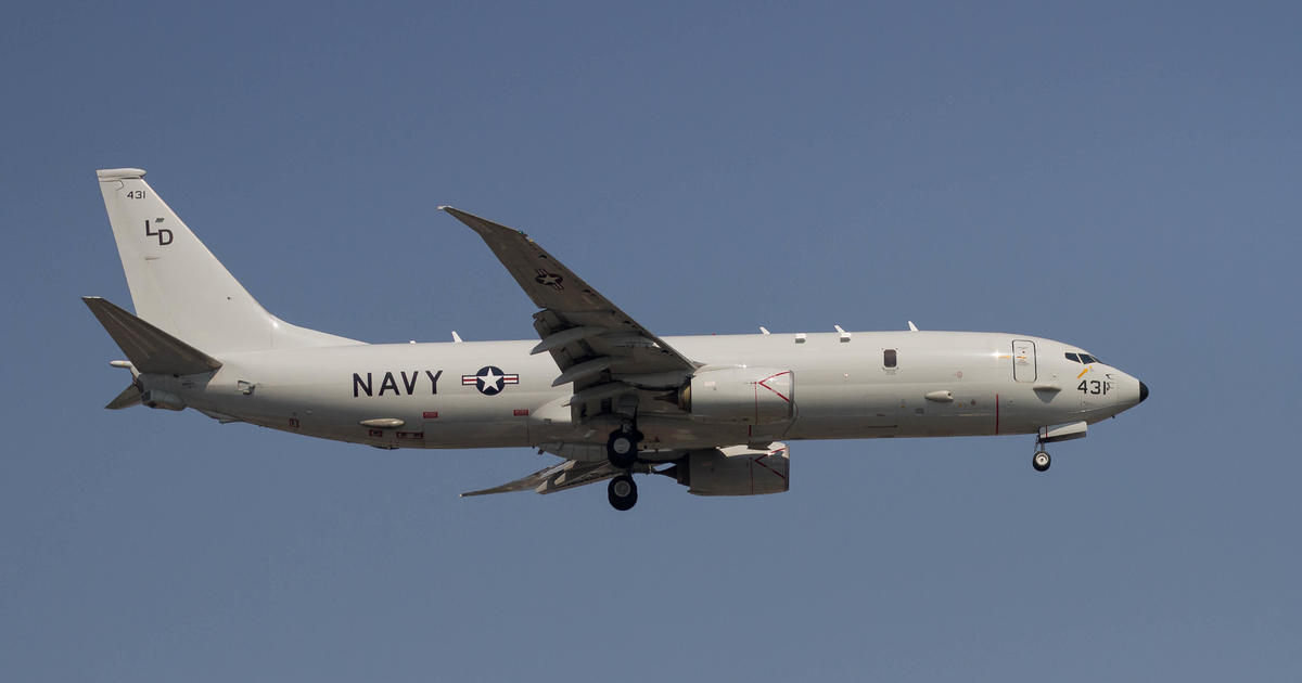 chinese-military-aircraft-shadow-us.-navy-spy-plane-over-taiwan-strait