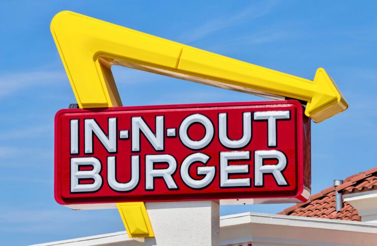 Woodland Hills Homeowners Challenges In-N-Out Site