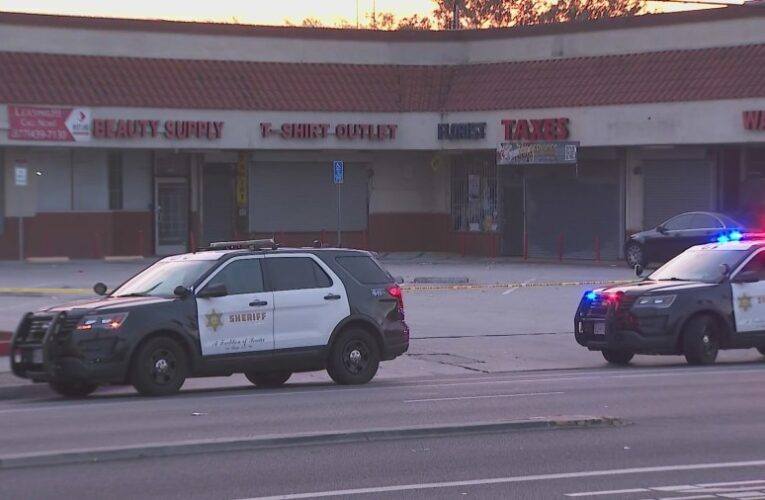 Man, woman killed in double shooting at Compton strip mall