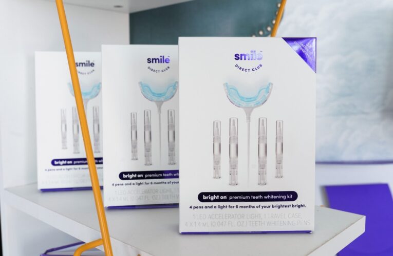 Are you a former SmileDirectClub customer? You might be eligible for a refund