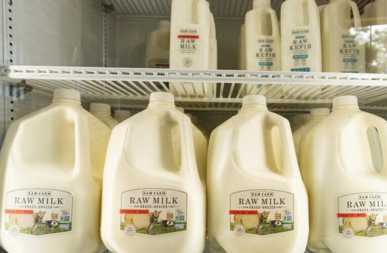 All raw milk from Fresno dairy farm will be cleared from store shelves; cows have bird flu