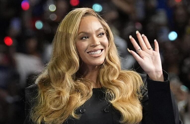 Beyoncé is Billboard’s greatest pop star of the 21st century. Mom Tina isn’t surprised