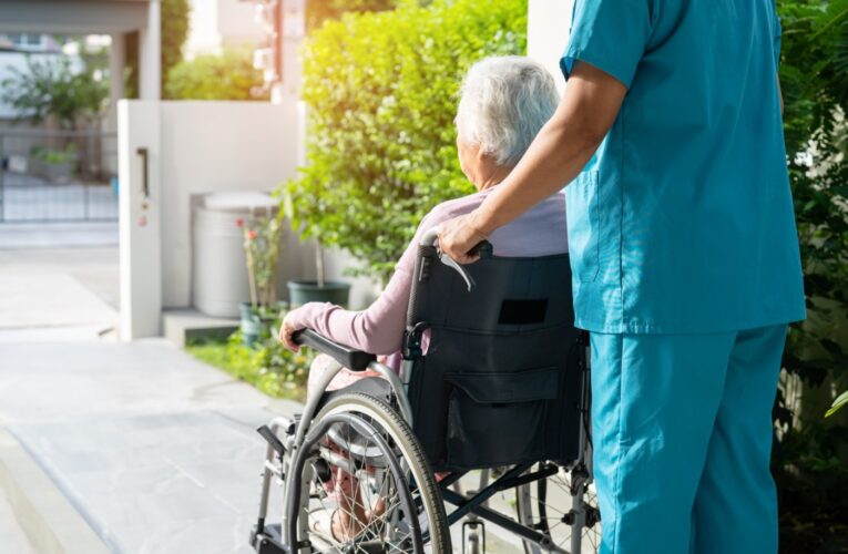 Nursing homes fell behind on vaccinating patients for COVID