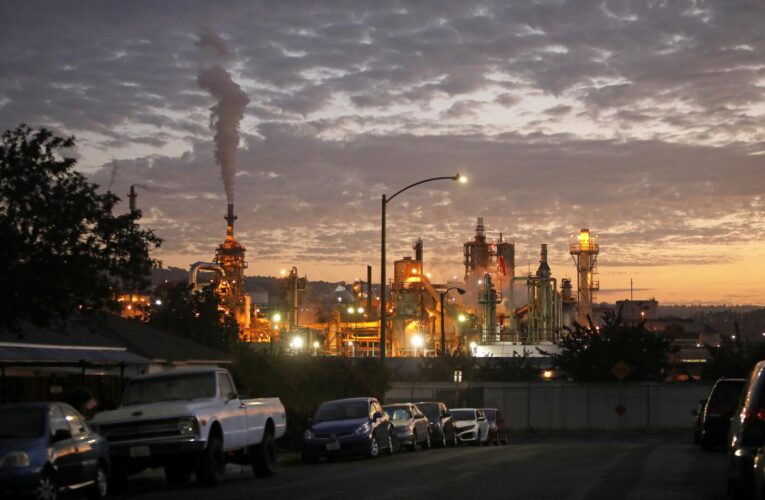 L.A. County supervisors seek aid for hundreds of workers affected by Phillips 66 refinery closure