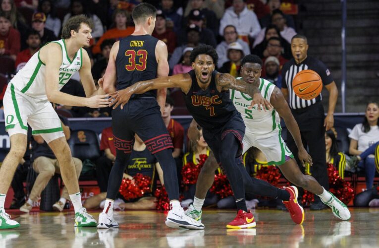 USC gives No. 12 Oregon a scare before collapsing late in Big Ten debut loss