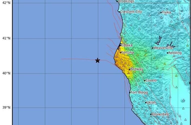 7.0 earthquake hits Northern California, prompting tsunami warning for large coastal area