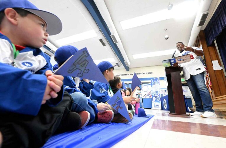 Los Angeles Dodgers alum pitches importance of reading at Rialto school